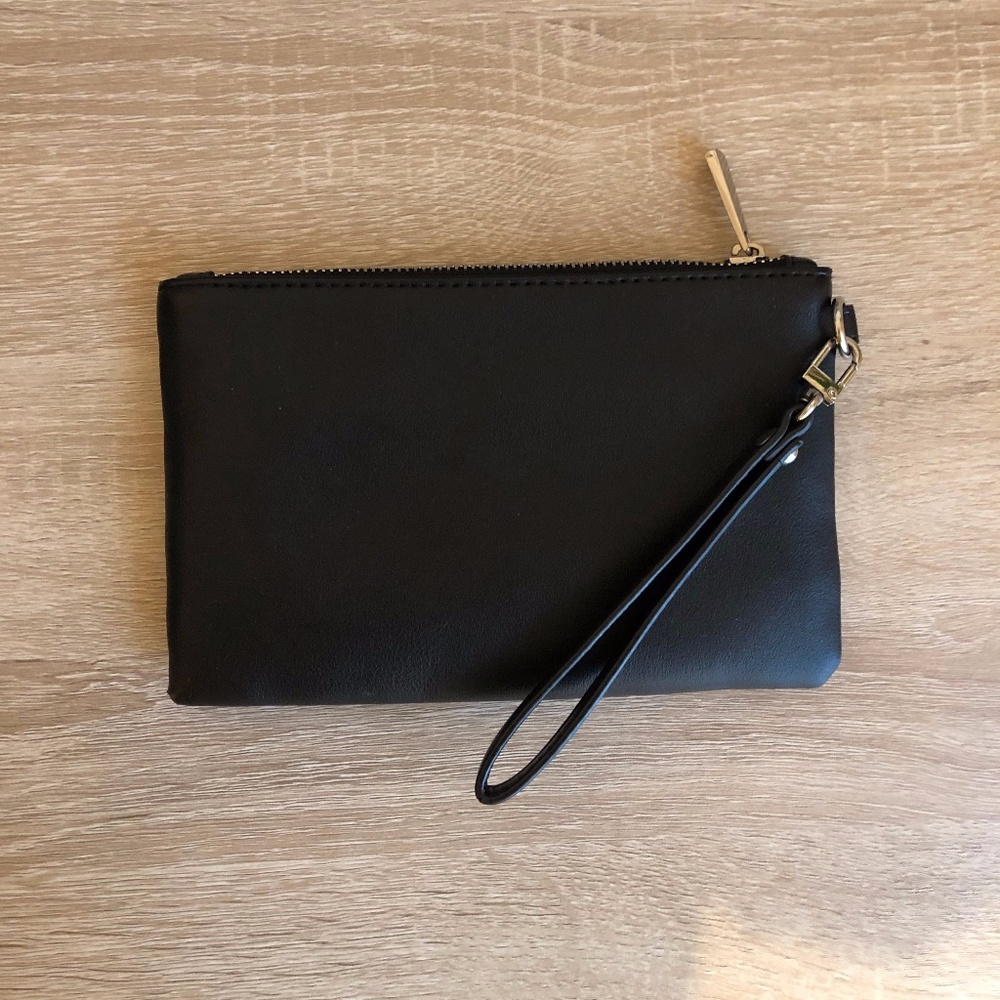 Black Express Wristlet